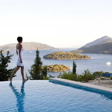 Del Sol With View And Pool Nydri (Lefkada)